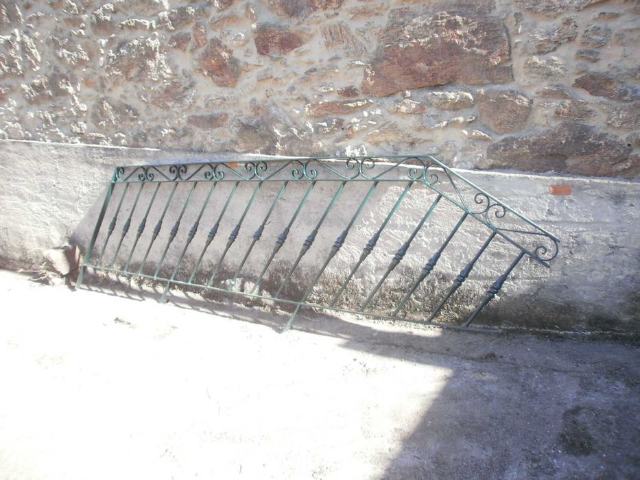 Grade em ferro verde