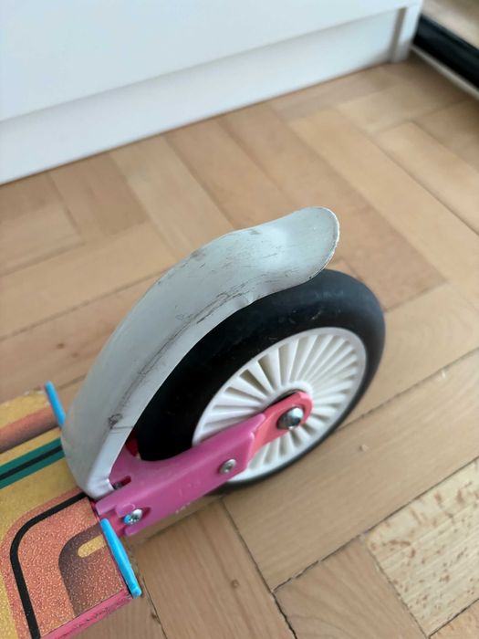 Hulajnoga dziecięca Spokey różowo biała - wysokość kierownika 60 - 80 cm