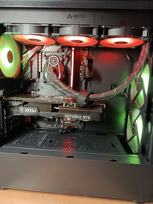 Комп'ютер Ryzen 9 3900xt. RTX 3080  DDR4 16gb