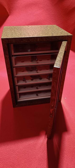 Humificadores Premium em Madeira Nobre