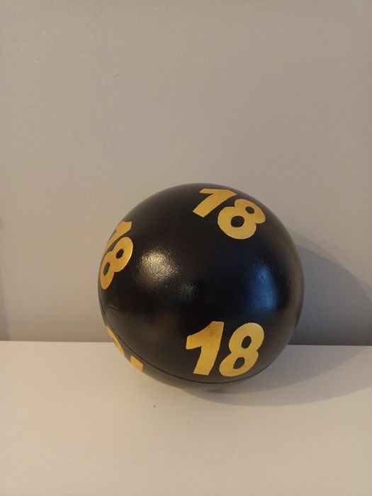 Kula lotto czarno- złota prezent