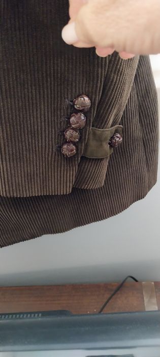 Massimo Dutti. Casaco de veludo verde