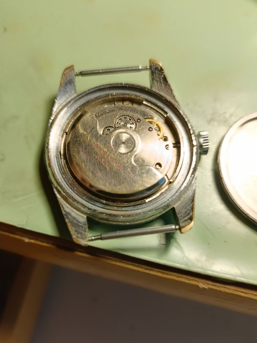 Relógio para peças