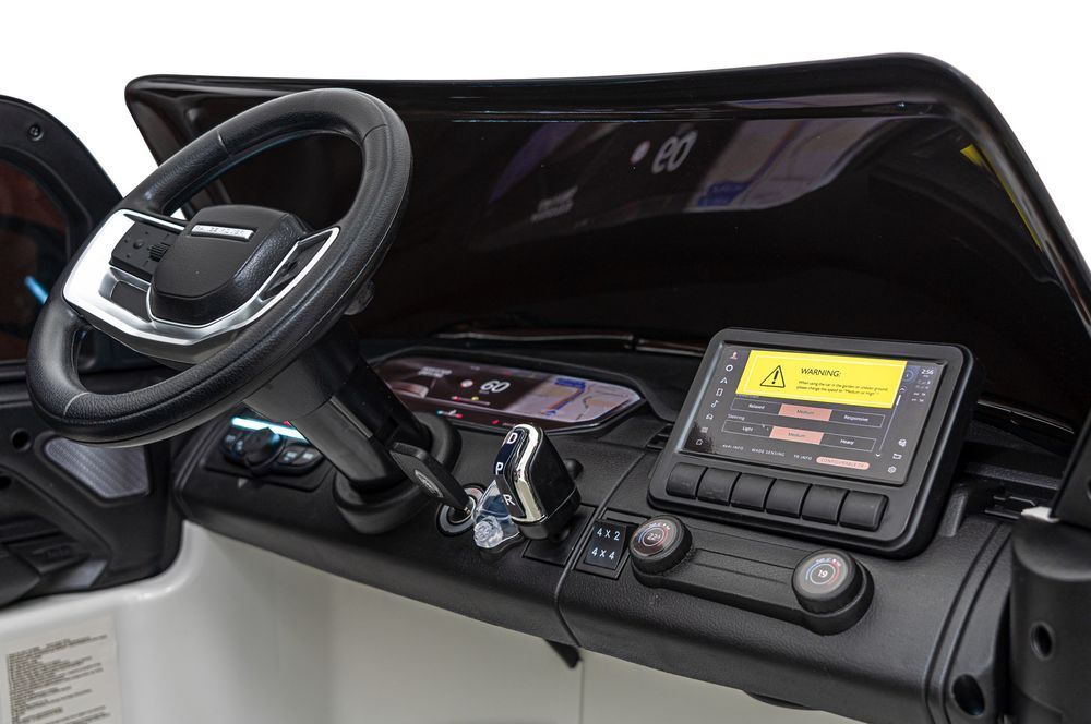 Range Rover SUV Lift biały samochodzik - EkstraZabawki.pl