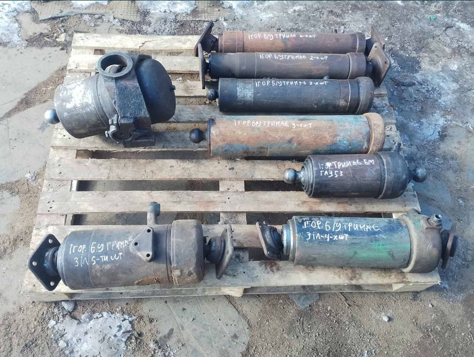 Циліндр Газ 53 Зіл 130 САЗ 2птс4 прицепа тракторного гідроциліндр шток