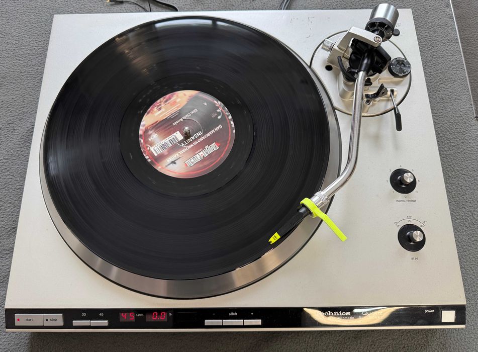 Gramofon Technics SL-1300mk2 Quartz Direct Drive ramie jak w sl-1210 automat waga 10kg