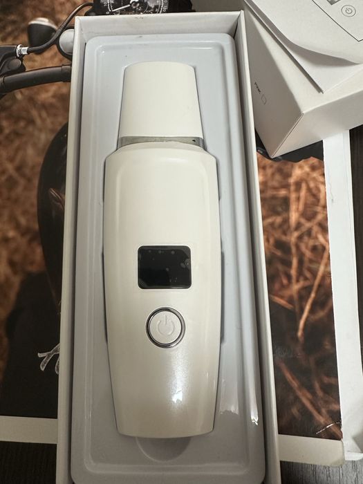 Ультразвуковой скрабер Ultrasonic Skin Cleaner LED