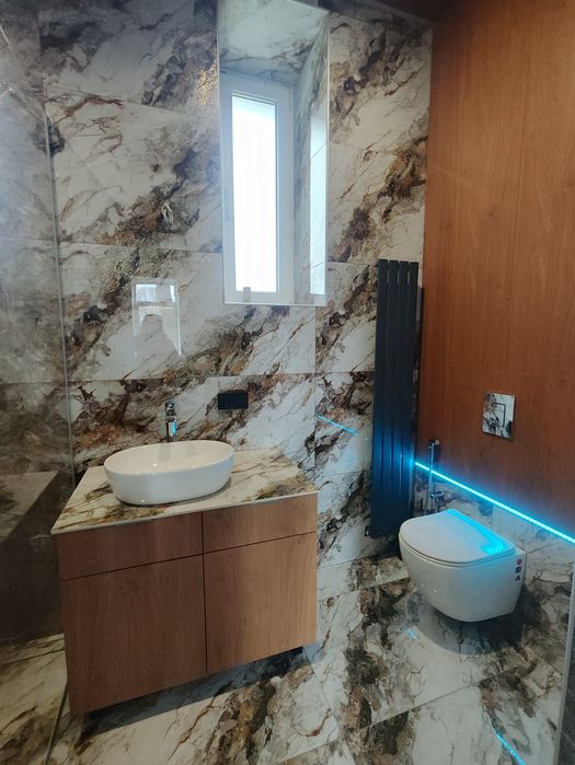 Продам с ремонтом коттедж