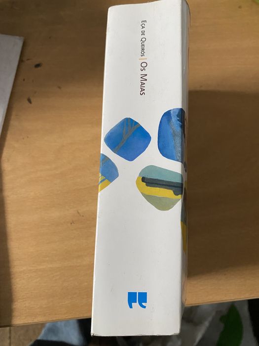 Livros “Os Maias” Porto Editora