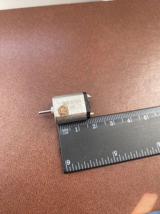 Моторчики (Двигуни)