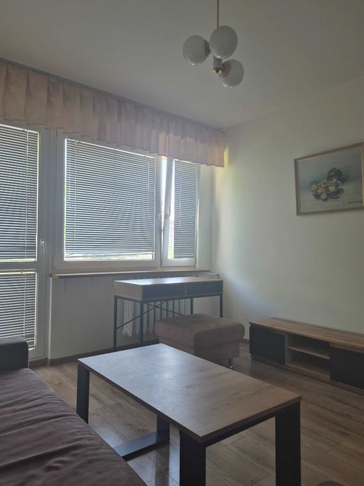Przytulne i funkcjonalne 2 pokoje na Jarotach – wolne od zaraz! Idealne dla Studentów