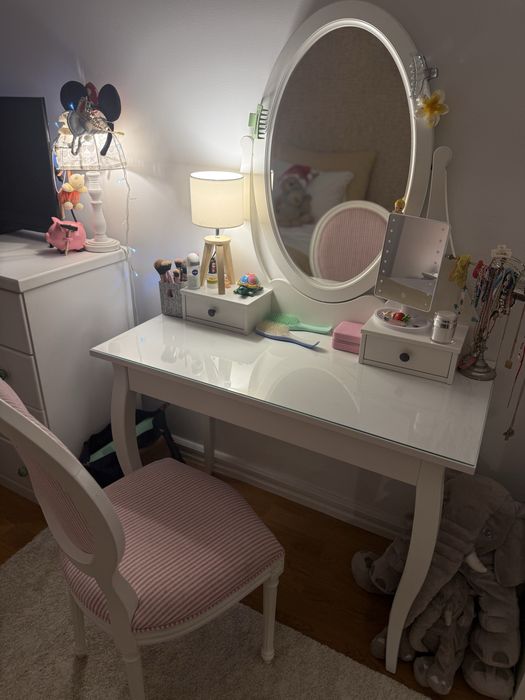 Toucador com espelho