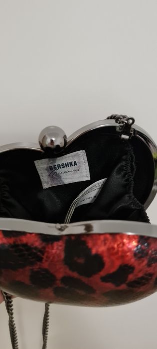 Clutch mala festa Bershka