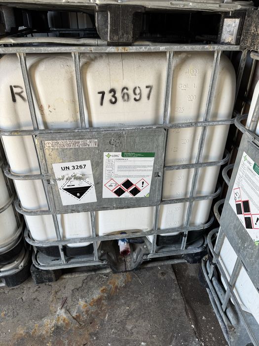 Єврокуб, бочка з краном пластикова. Перший злив