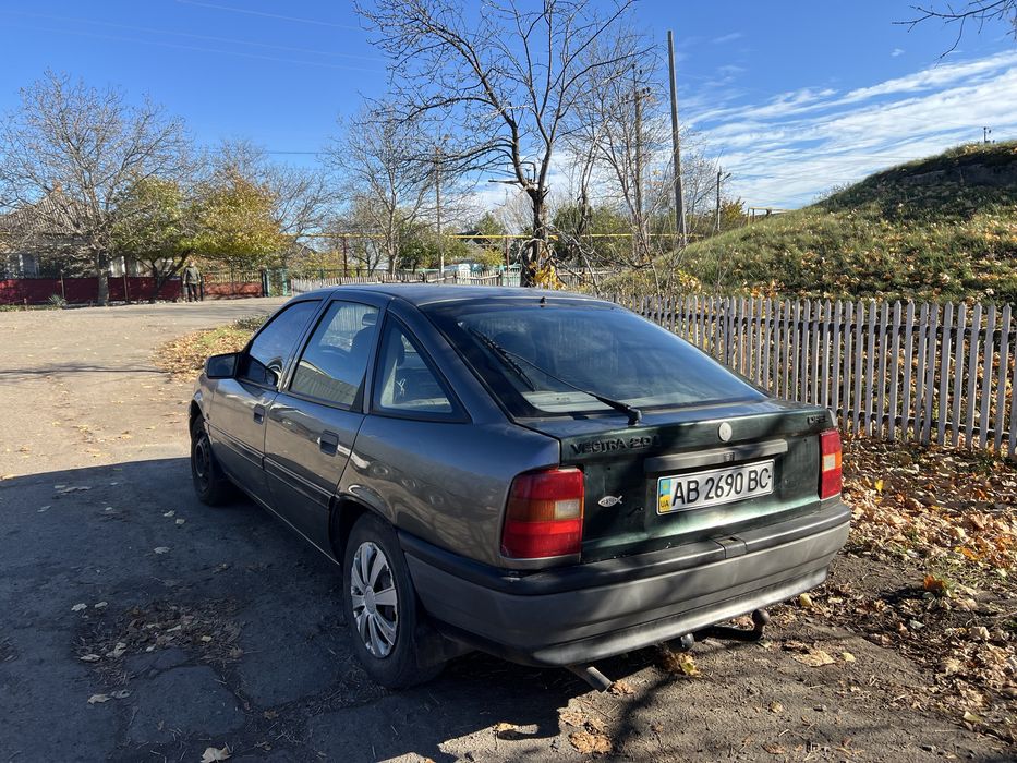 Opel  Vektra  2.0 газ / бензин