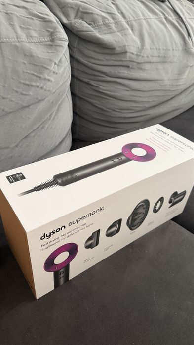 Dyson supersonic