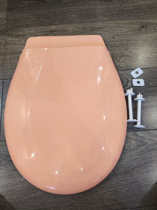 Brzoskwiniowa deska sedesowa