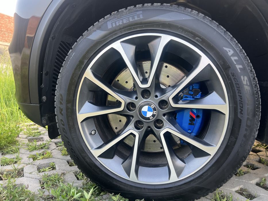 Продам BMW F15 2016 рік 4.4 бензин V8.
