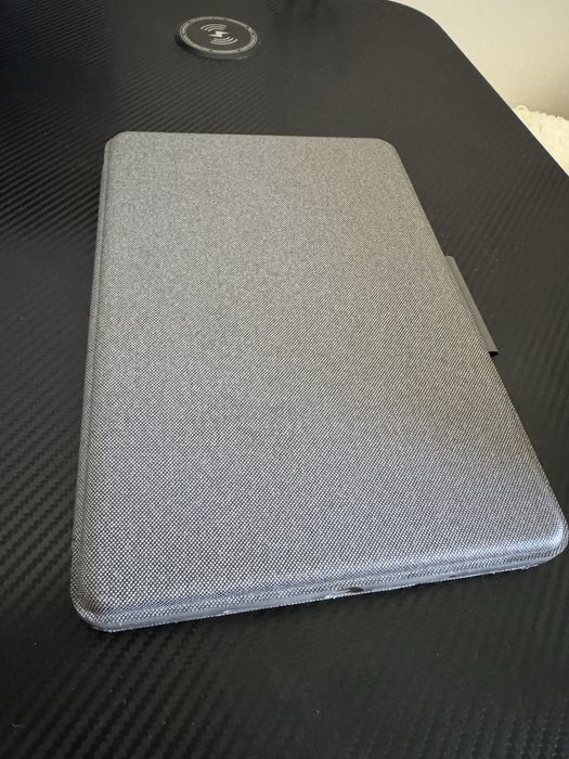 Combo Touch for iPad 7,8,9 gen Logitech