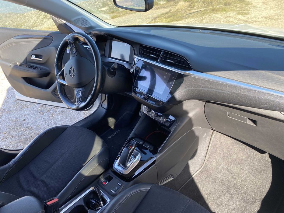 Opel Corsa-e Elegance 50KWh [100% elétrico]