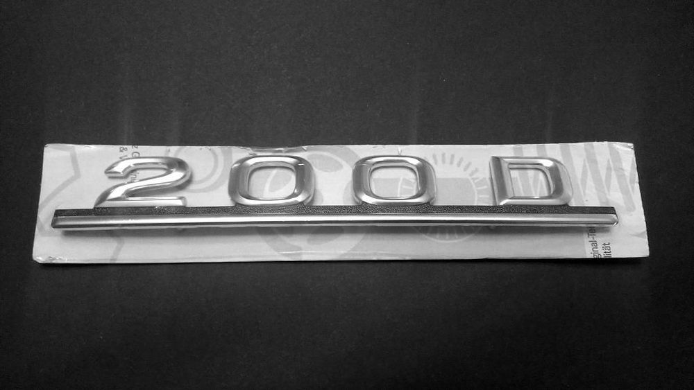 nowy emblemat znaczek napis 200d mercedes w115