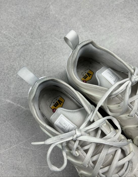 Nike Air Vapormax Plus (26 cm) кросівки оригінал білі 924453-100