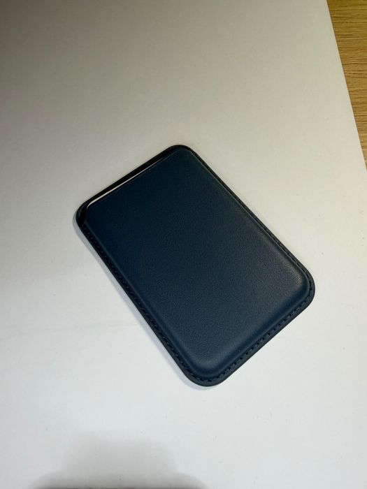 Portfel magnetyczny MagSafe na iPhone