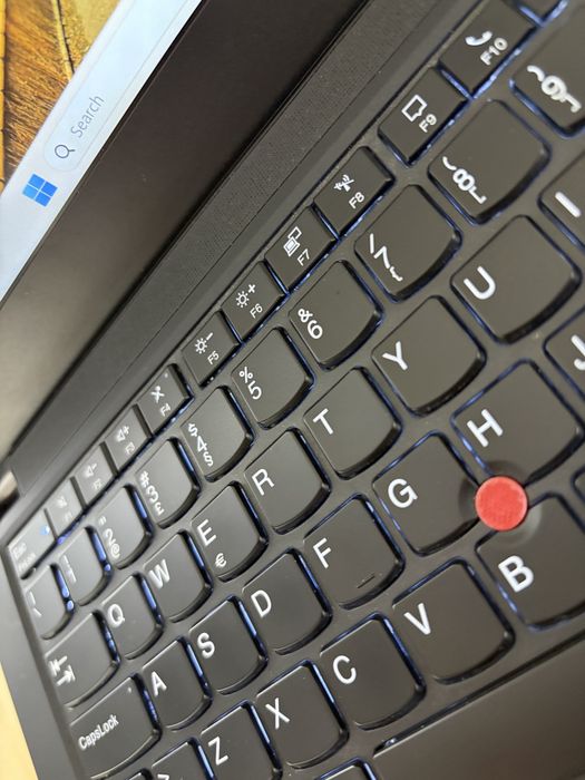 portatil Lenovo ThinkPad T14