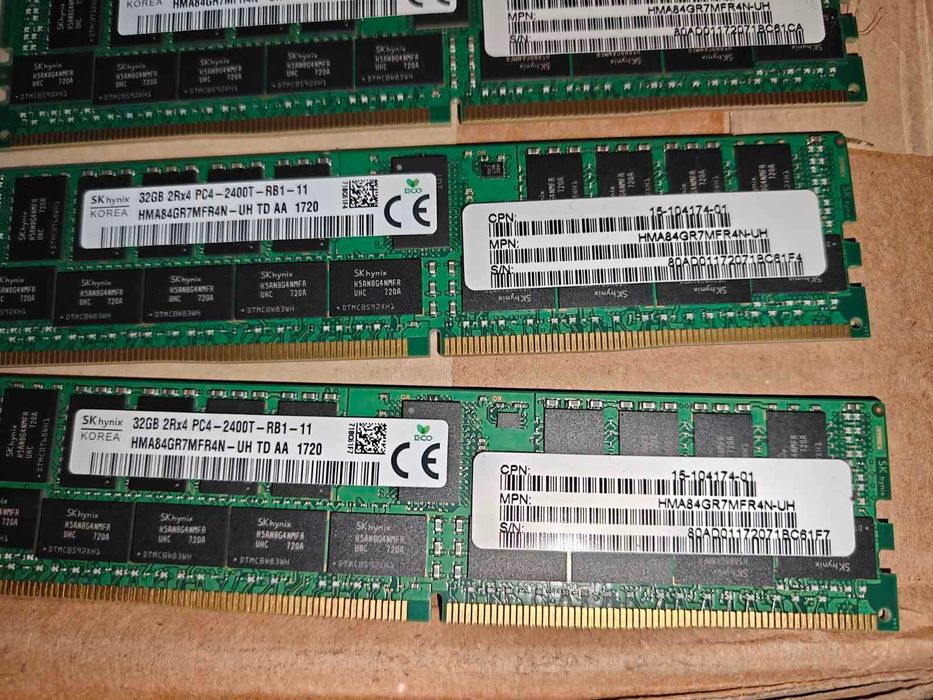 Оперативна пам'ять серверна DDR4 SK hynix 32GB 2400T ECC