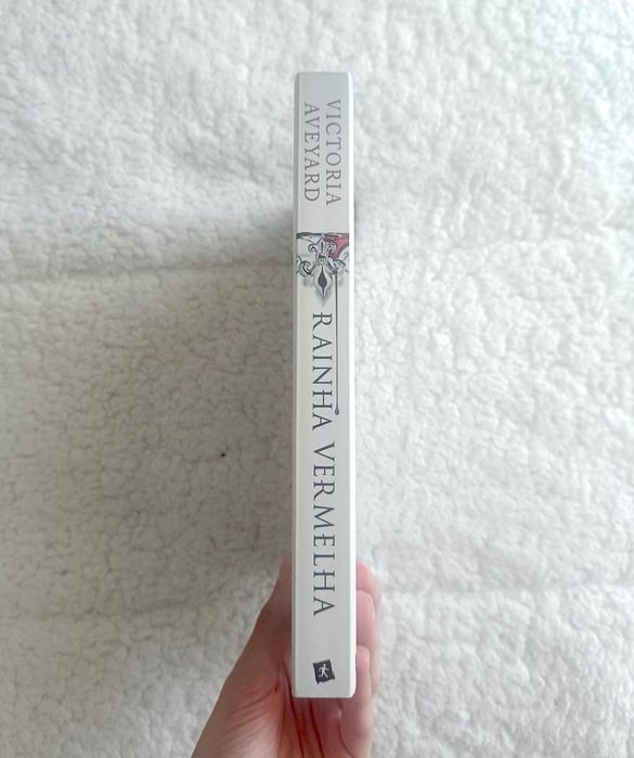 Rainha Vermelha | Livro de Victoria Aveyard