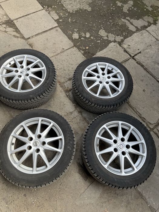 Продам зимову резину з титанами R16 205.55, 24 року