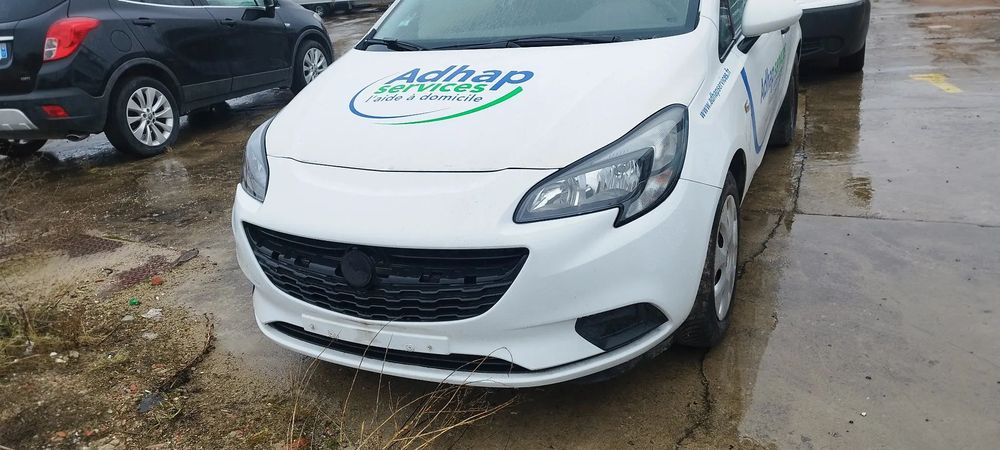 Opel Corsa E 1.4 B 1.4T 1.3 CDTI zawieszenie lewy prawy przód zwrotnica Macpherson kpl