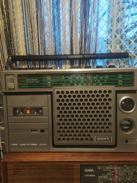 Вінтаж магнітоли Соні сх-270L