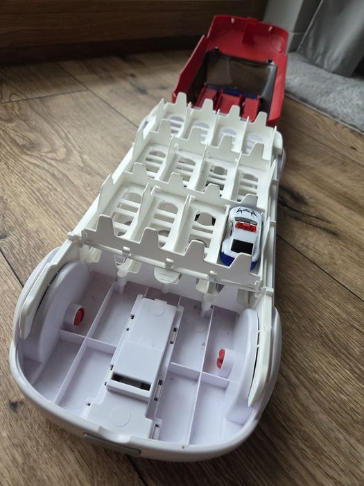 Zabawka strażackie auto garaż dla samochodów