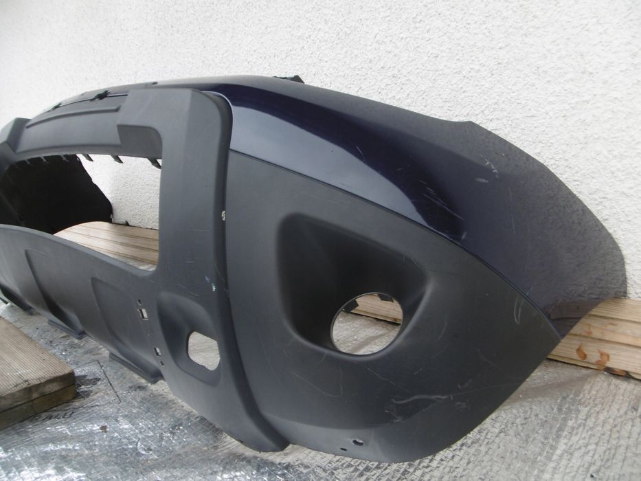 dacia duster - zderzak przód oryginał