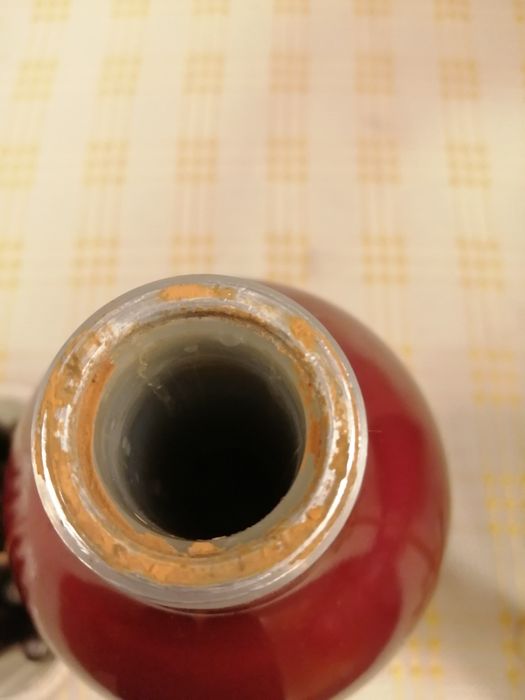 Syfon z PRL-u z nabojami