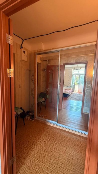 В продажі 2 кімнатна квартира в Центрі,  Сталінка