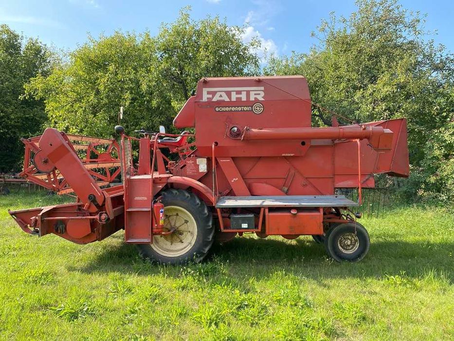 Kombajn Fahr M66