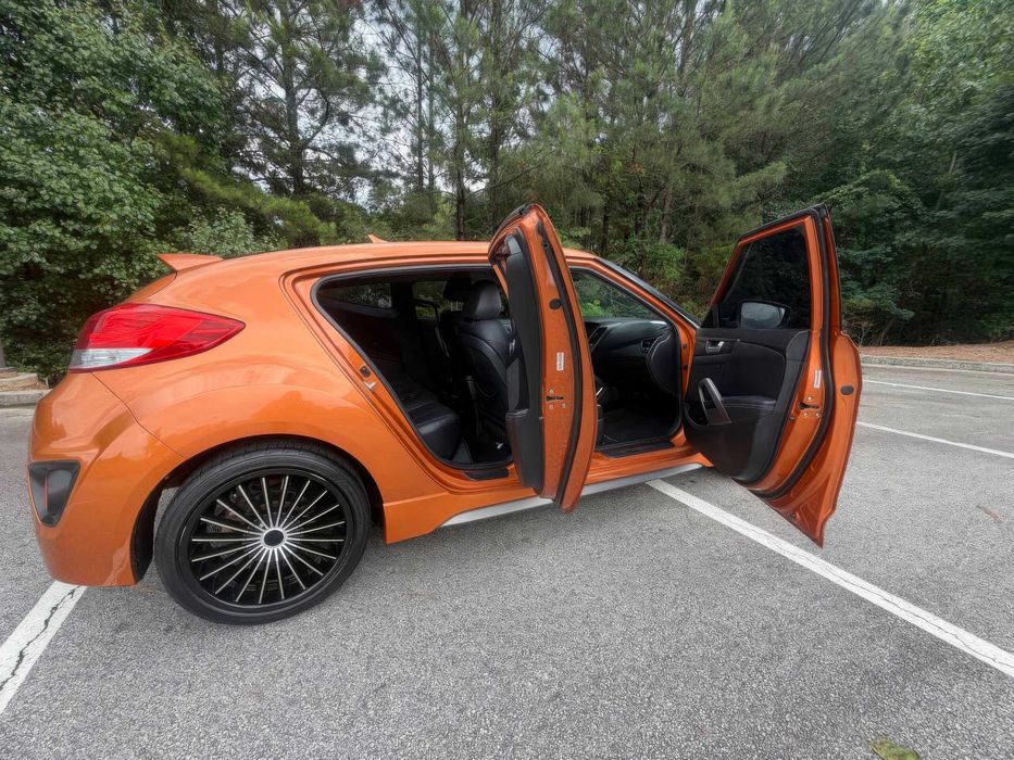 Hyundai Veloster Turbo      2015