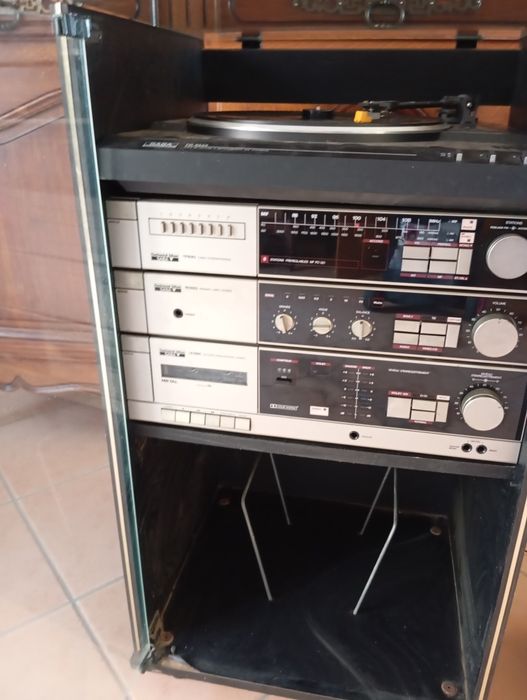 Aparelhagem antiga SABA