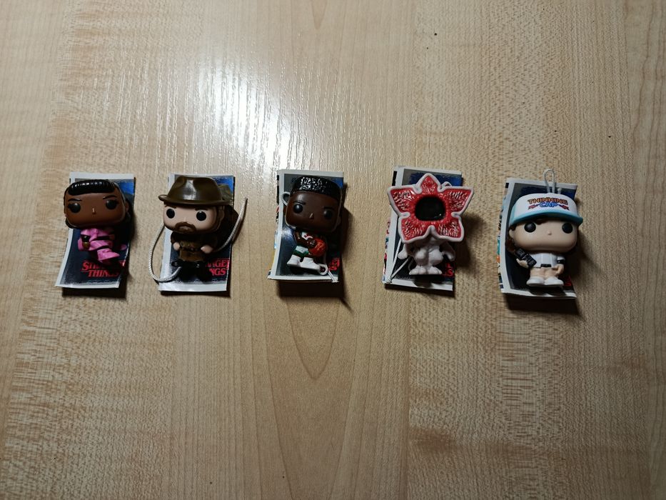 Обміняю фігурки осд