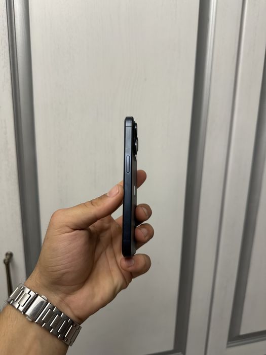 Ідеальний Iphone 15pro blue titanium