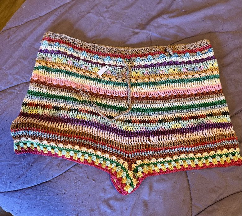 Lindo calção de croche