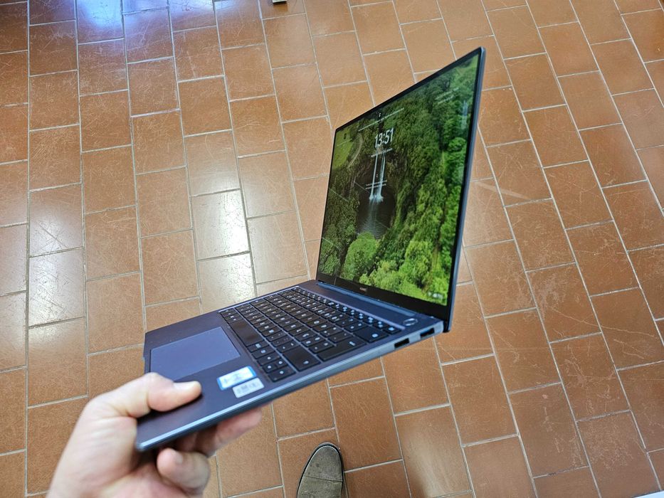 Huawei MateBook 14 - como NOVO com gráfica NVIDIA