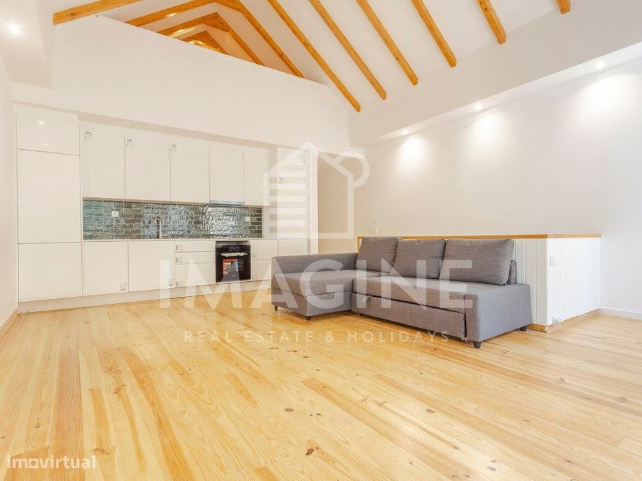 Apartamento renovado para arrendar, no centro de Setúbal