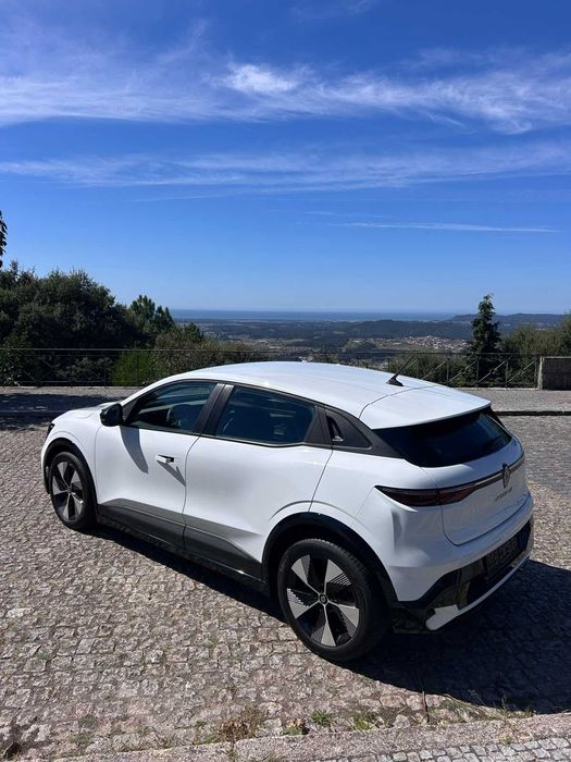 2022 Renault Megane E-tech EV40 130