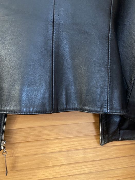 Щкіряний жіночий піджак