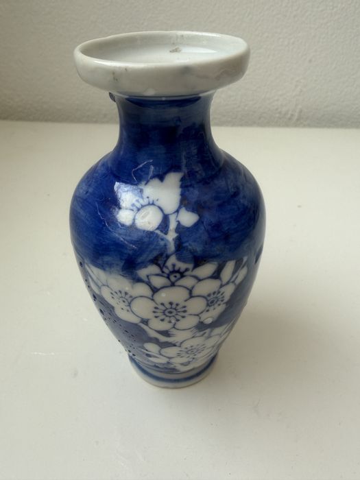 Mini Jarro de porcelana chines antigo