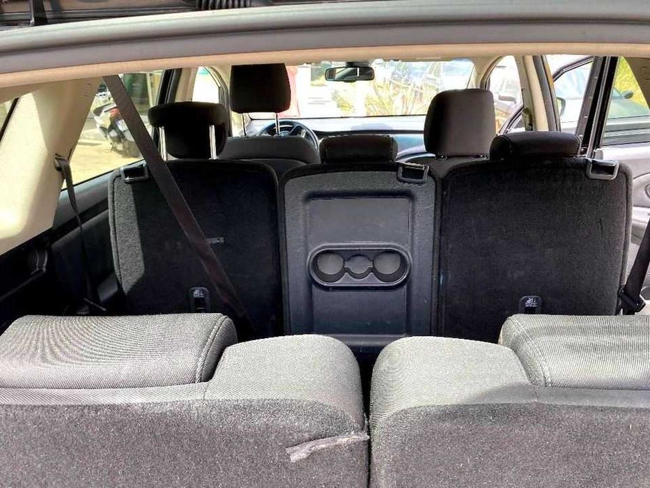 Kia carens 1.7 eco dynamics