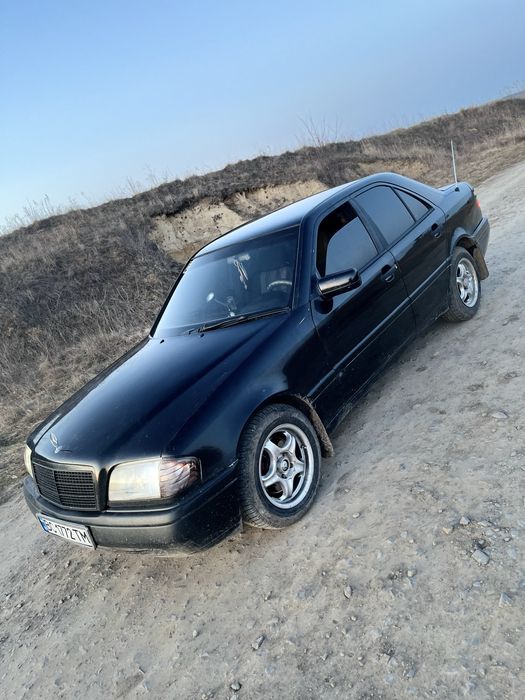 Mercedes-Benz w202 c180